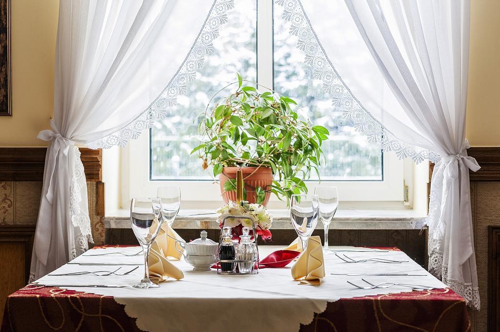 Uroczysko Bed & Breakfast Jastrowie Bagian luar foto
