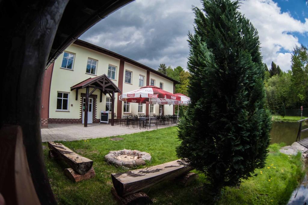 Uroczysko Bed & Breakfast Jastrowie Bagian luar foto