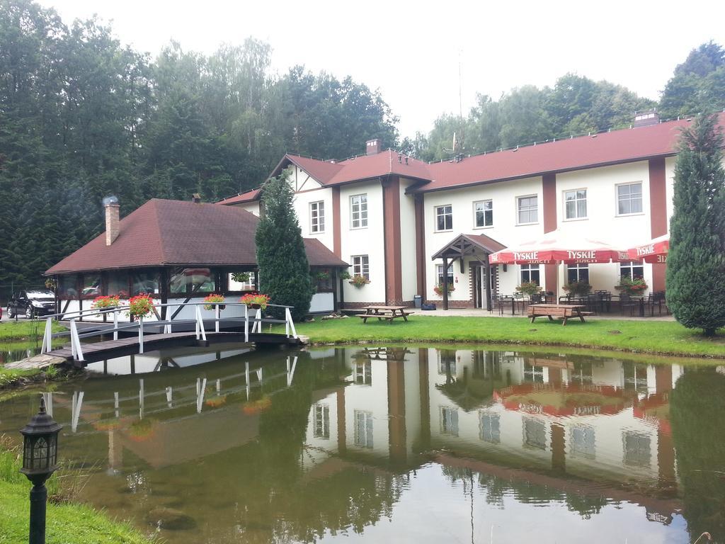 Uroczysko Bed & Breakfast Jastrowie Bagian luar foto